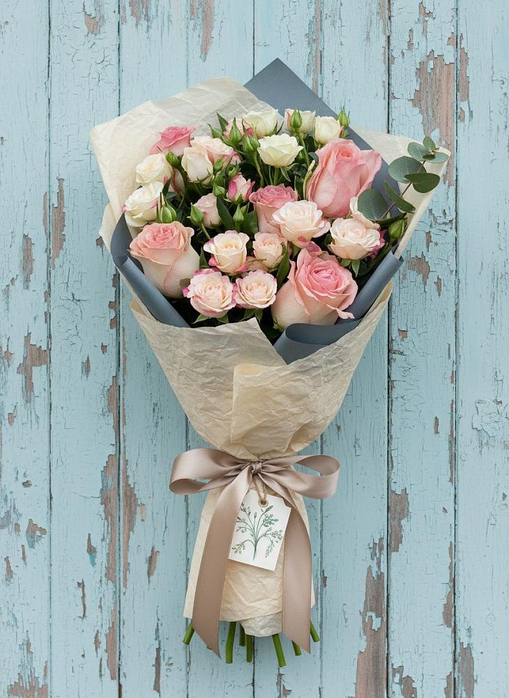 Букет цветов из: Розы в Плавске