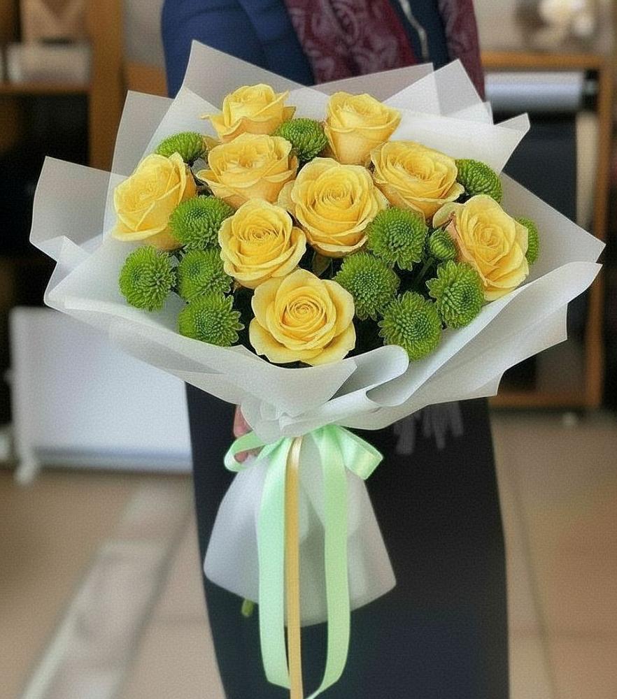 Букет цветов из: Хризантемы и Розы в Плавске