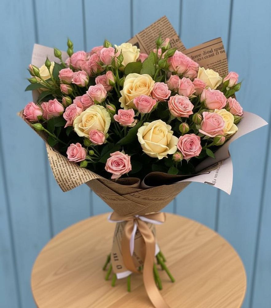 Букет цветов из: Розы в Плавске