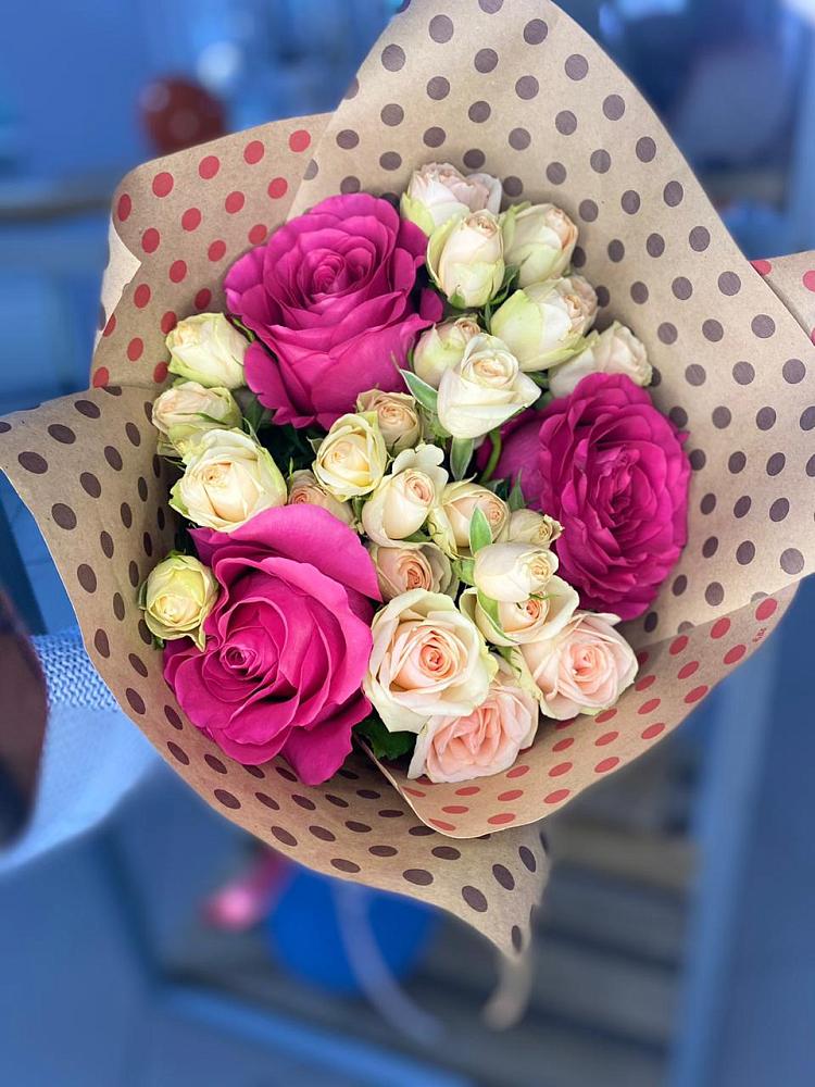 Букет цветов из: Розы в Плавске